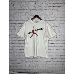 Air Jordan White Graphic T-Shirt XL